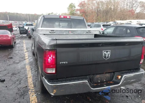 2020 Ram 1500 Classic Slt 4X2 6'4 Box z USA, uszkodzony, nr VIN 1C6RR6TT7LS119301